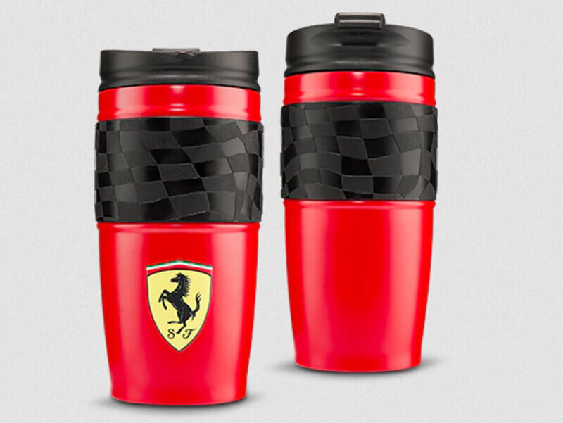 Oficiální hrnek Ferrari